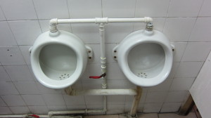 Tiny urinals, Valparaiso